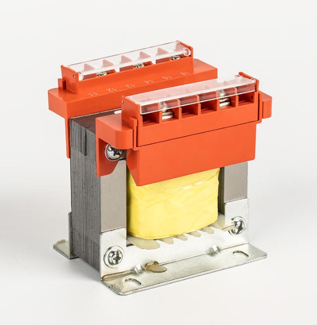 Proč jsou transformátory BK a řídicí transformátory BK tak důležité v průmyslové automatizaci a přenosu energie?