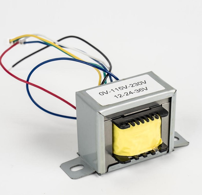 V jakých průmyslových odvětvích a v jakých zařízeních se obvykle používají stupňovité transformátory?